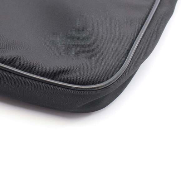 PRADA Black Leather Saffiano Shoulder Bag - Picture 5 of 7